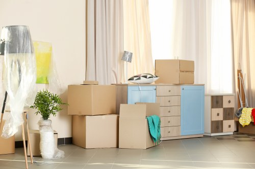 Packed moving van ready for a transparent removals quote
